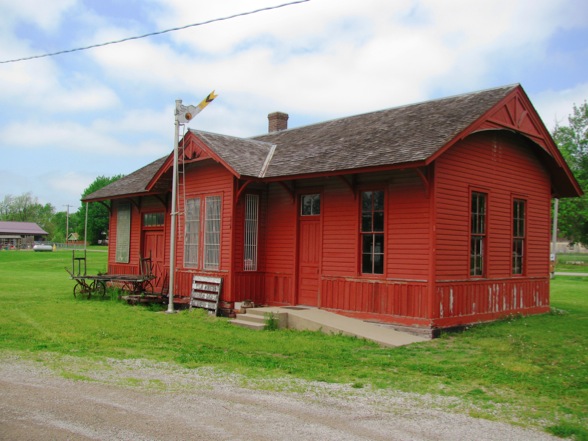 the Winston, MO train depot was the location of a James gang train robbery in which two citizens were killed by the gang (3)